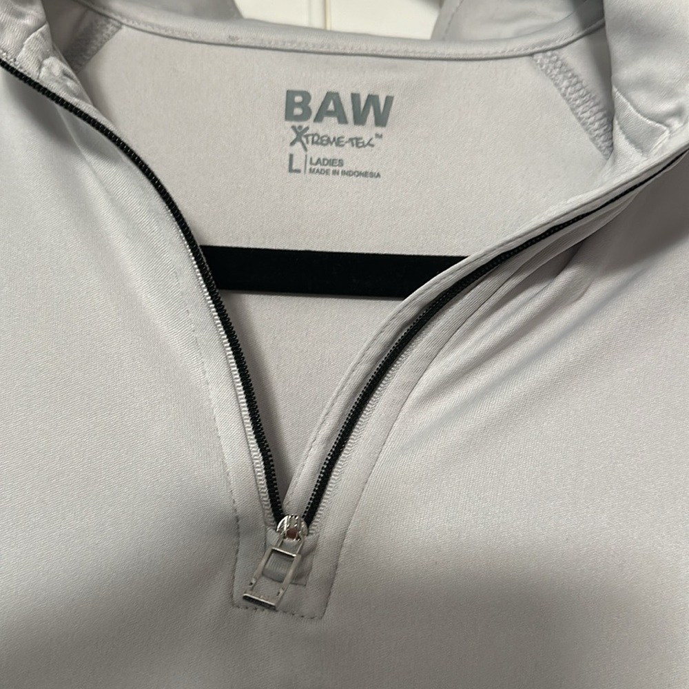 Women’s pullover with zipper size large - Picture 3 of 5
